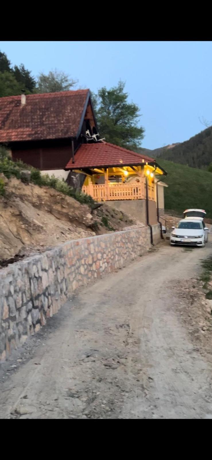 Hotel Ljubav Stara Zaovine Lazici Exterior foto