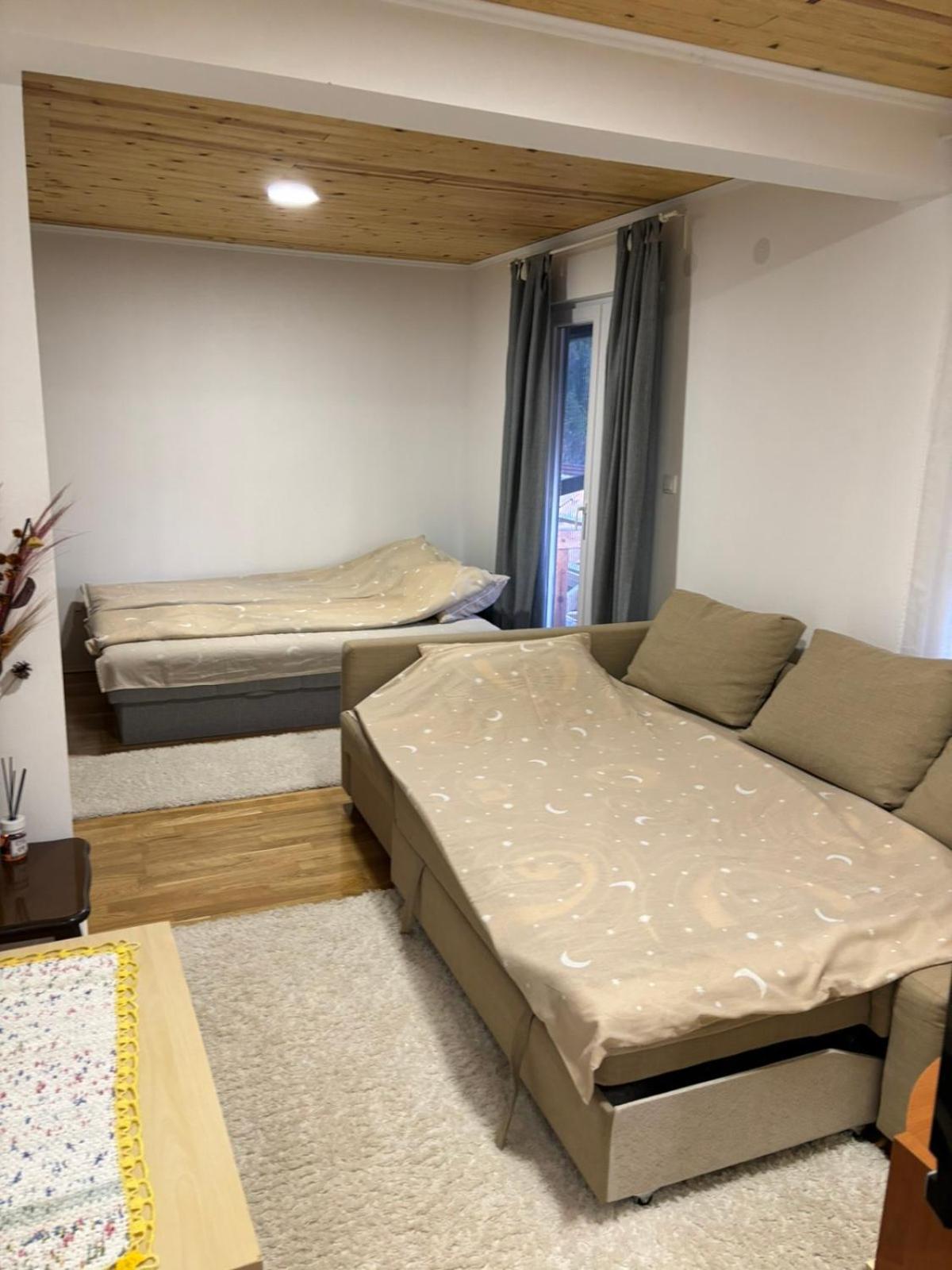 Hotel Ljubav Stara Zaovine Lazici Exterior foto