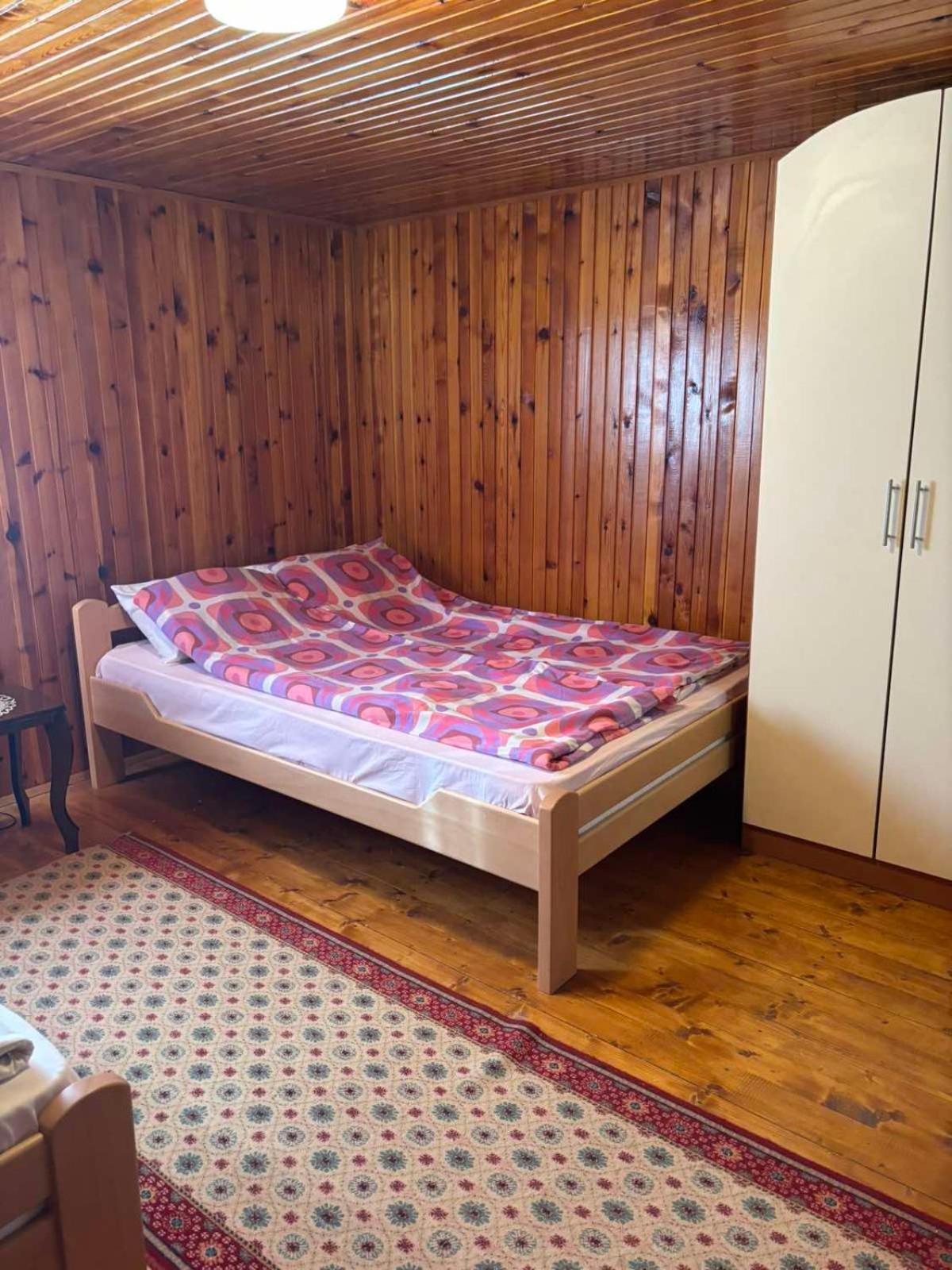 Hotel Ljubav Stara Zaovine Lazici Exterior foto